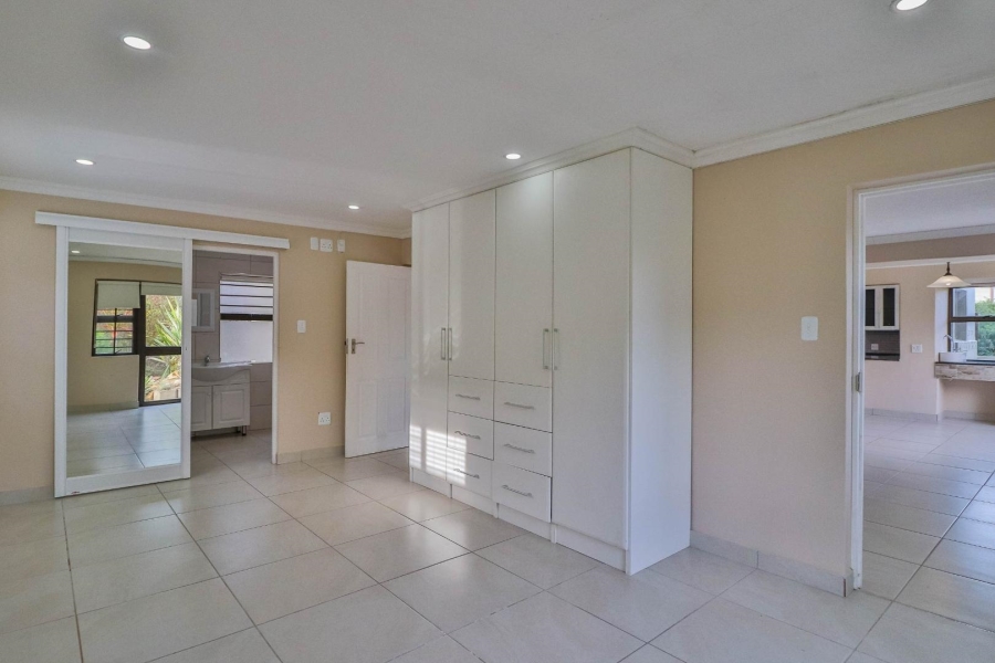 4 Bedroom Property for Sale in Hartenbos Landgoed Western Cape